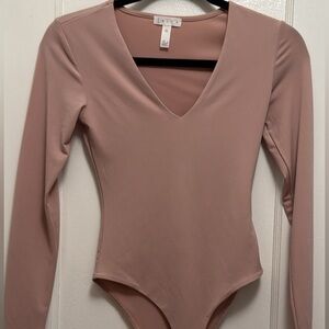 Leith Women's V-Neck Long Sleeve Bodysuit